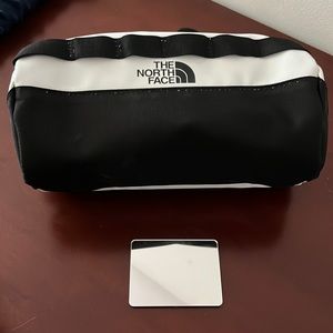 The North Face base camp travel canister